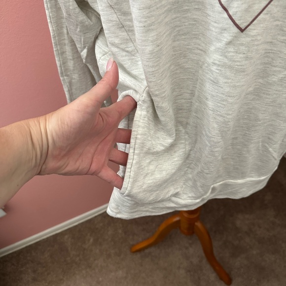 Tunic Sweatshirt Size L - Picture 4 of 4